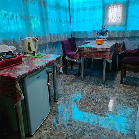 Guest House Nadejda Μπατούμι Εξωτερικό φωτογραφία